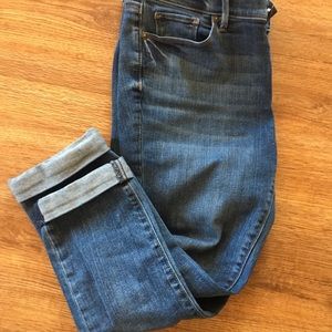 Ann Taylor loft Denim Capri